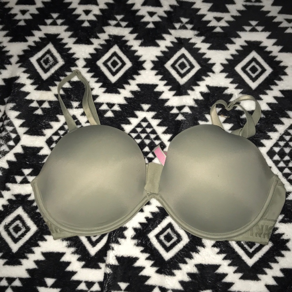 Victoria’s Secret PINK Push-up Bra
